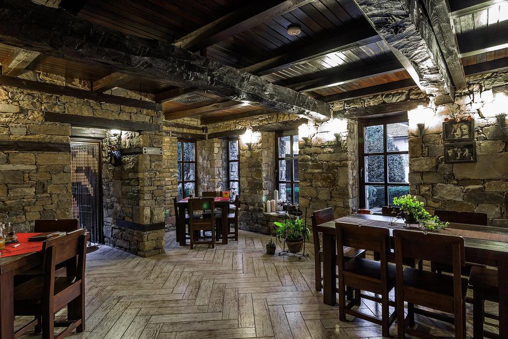 Guesthouse Hitar Petar Gabrovo Exterior photo